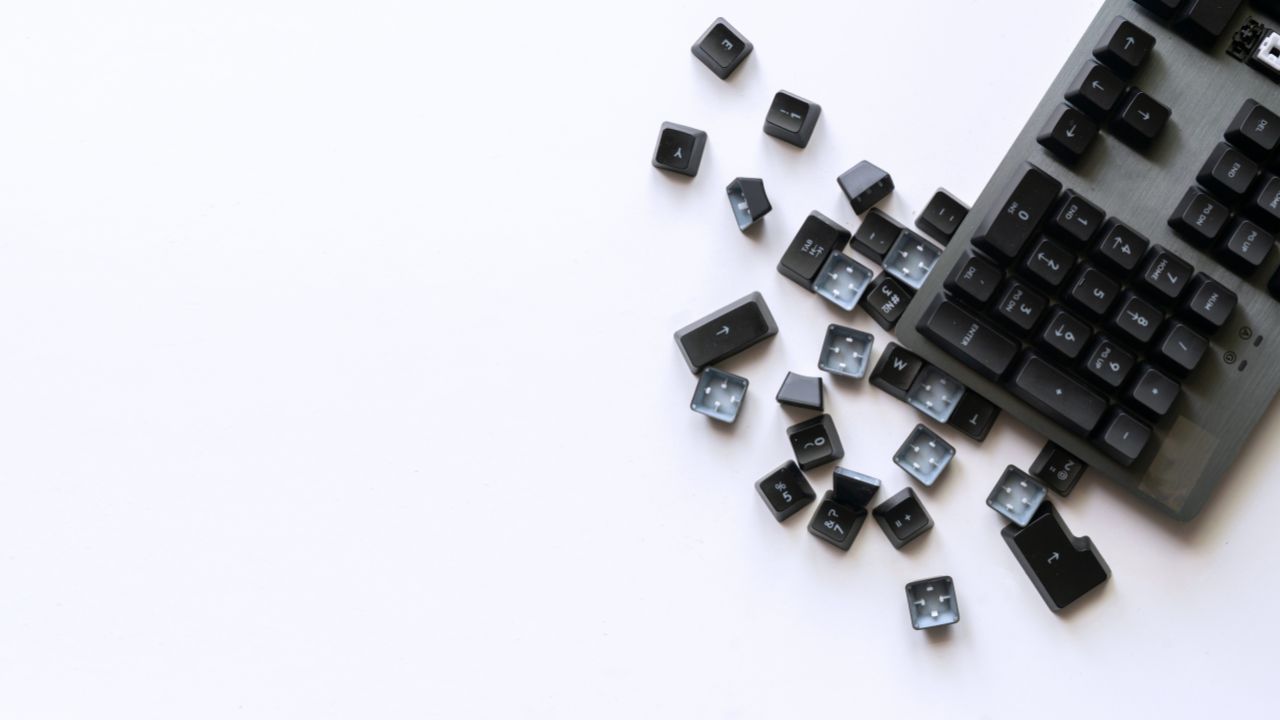 How to Properly Clean Your GMK Keycaps OnGameStart